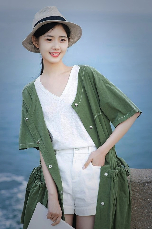 KAIYUNAPP-拉尼·帕利斯特冲刺瞬间吸引全场目光，帕尼尼利拉德