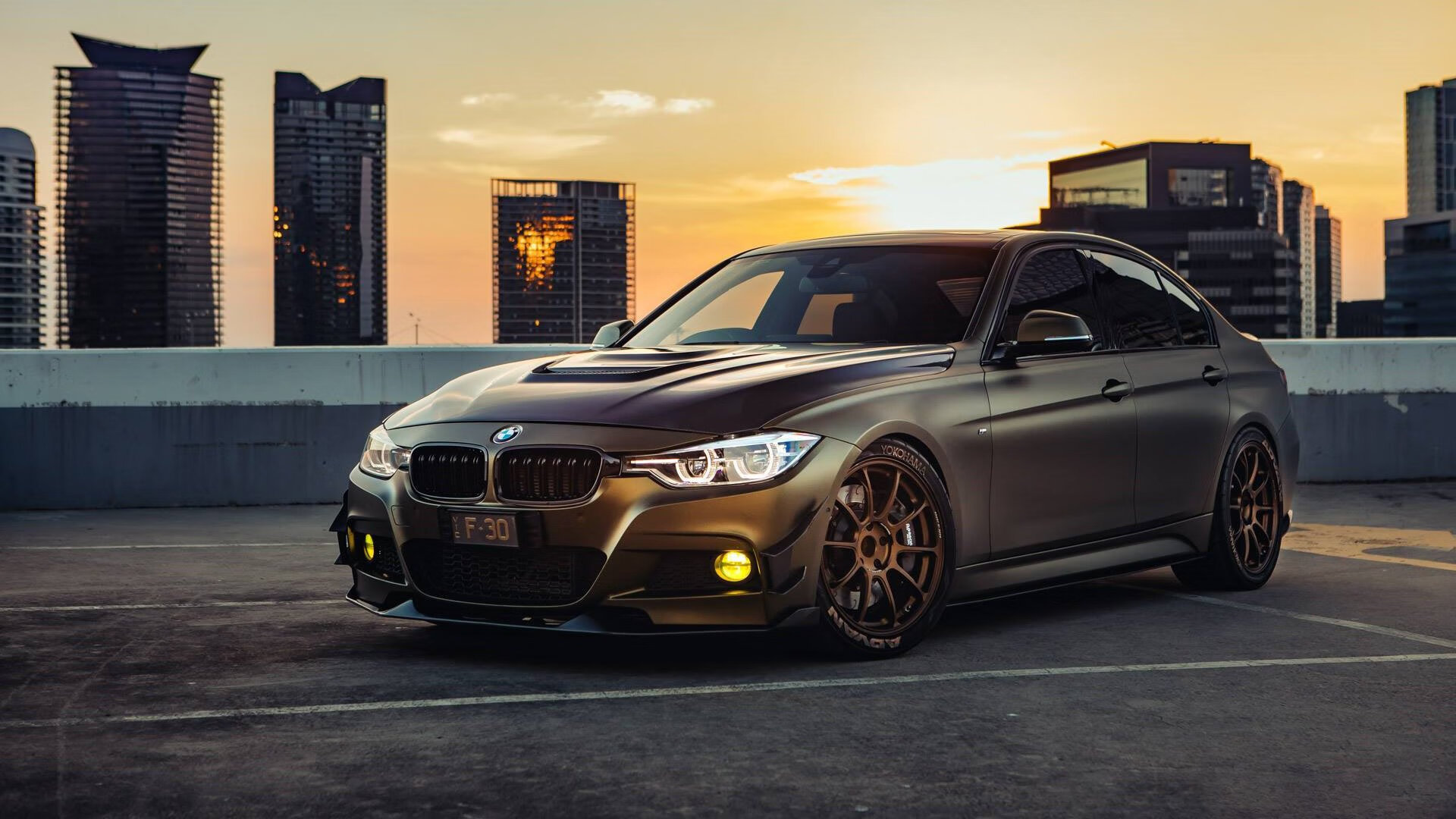 简：凭借敏捷的边路移动，为全黑队带来无数进攻机会