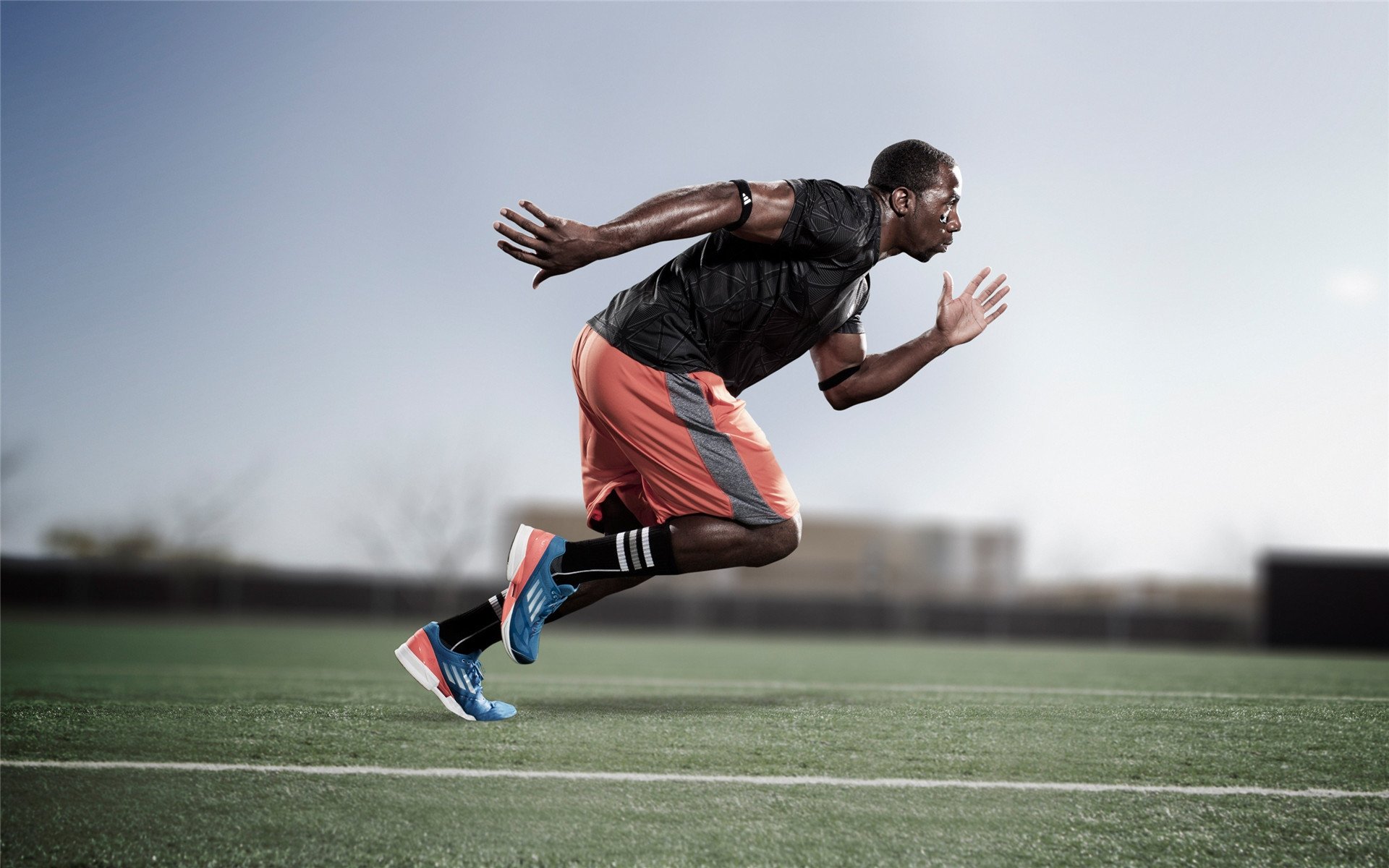 英超升降级：那些争议最大、悬念最强的比赛，英超降级制